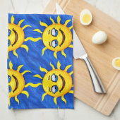 Lächelnde Gesichtssonne Sonne Geschirrtuch (Viertel Falte)