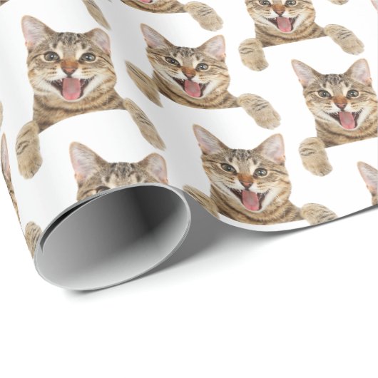 Lächelnde Katze auf Weiß Geschenkpapier (Rolleneckpunkt)