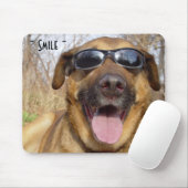 Lächelnde Labrador-Sonnenbrille Mousepad (Mit Mouse)