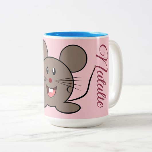 Lächelnde Maus - im Pastellrosa mit Monogramm Zweifarbige Tasse (VorderseiteRechts)
