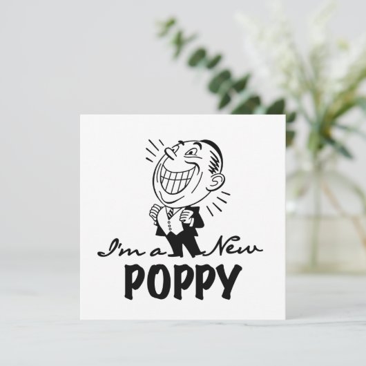 Lächelnde neue Mohnblüten und T - Shirt Ankündigung (Stehend Vorderseite)