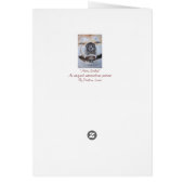 Lächelnde niedliche Akita (Hinten)