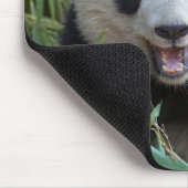 Lächelnde Panda-Porträt Mousepad (Ecke)