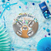 Lächelnde Party-Schlitze mit verwirbelten Streamer Pappteller (Party)