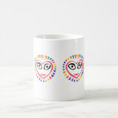 Lächelnde Rainbow Heart Tasse (Mittel)