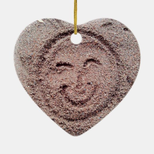 Lächelnde Sonne, Sand Emoticon, Sommer Emoji Keramikornament (Hinten)