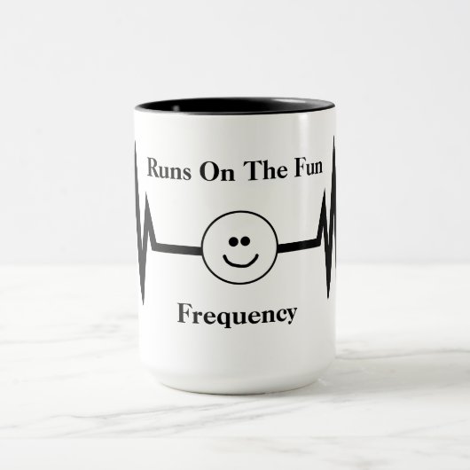 Lächelnde Tasse (Zentrum)