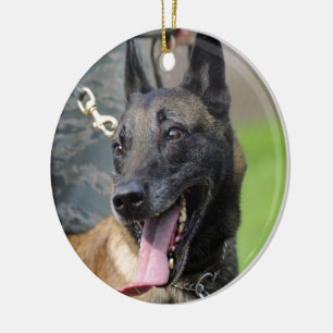 Lächelnder Belgier Malinois Hund Keramikornament