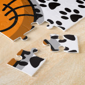 Lächelnder Cartoon-Tiger mit Puzzle (Seite)