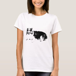 Lächelnder Corgi in Ruhe T-Shirt