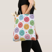 Lächelnder Emoji-Muster Tasche (Von Nahem)