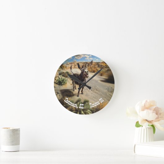 Lächelnder Esel, Oatman Arizona, Route 66 Runde Wanduhr (Zuhause)