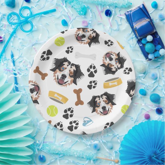 Lächelnder Hundeaustralier-Schäfer Pappteller (Party)