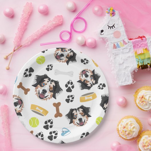 Lächelnder Hundeaustralier-Schäfer Pappteller (Party)