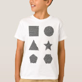 Lächelnder Junge spielt Formen T-Shirt (Vorderseite)