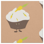 Lächelnder Karottenkuchenkleiner kuchen Stoff (Nahaufnahme)