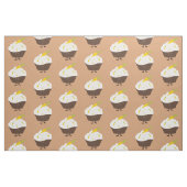 Lächelnder Karottenkuchenkleiner kuchen Stoff (Fat Quarter (45,7 x 55,9 cm))