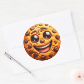 Lächelnder Keks. Runder Aufkleber (Umschlag)