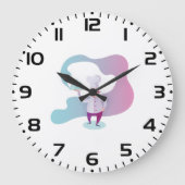 Lächelnder Koch mit Mustache und Serviertablett Große Wanduhr (Vorderseite)