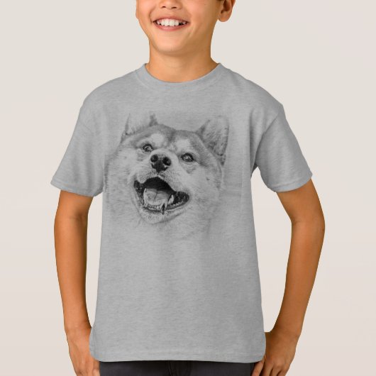 Lächelnder Shiba Inu Hund T-Shirt (Vorderseite)