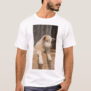 Lächelndes Babyziegen-Rustikales Farmhaus-Wandkuns T-Shirt