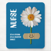 Lächelndes Geschenk von Daisy Nurse Mousepad (Vorne)
