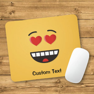 Lächelndes Gesicht mit Herz-geformtem Augen-Mauspa Mousepad