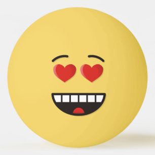 Lächelndes Gesicht mit herzförmigen Augen Pingpong Tischtennisball