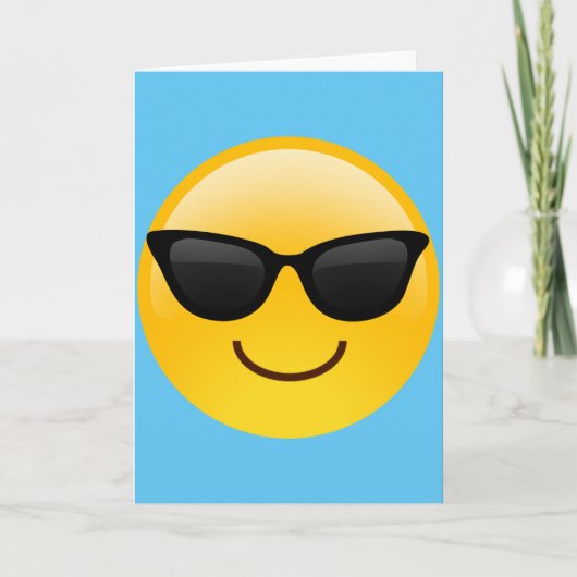 Lächelndes Gesicht mit Sonnenbrille Coole Emoji Karte (Vorderseite)
