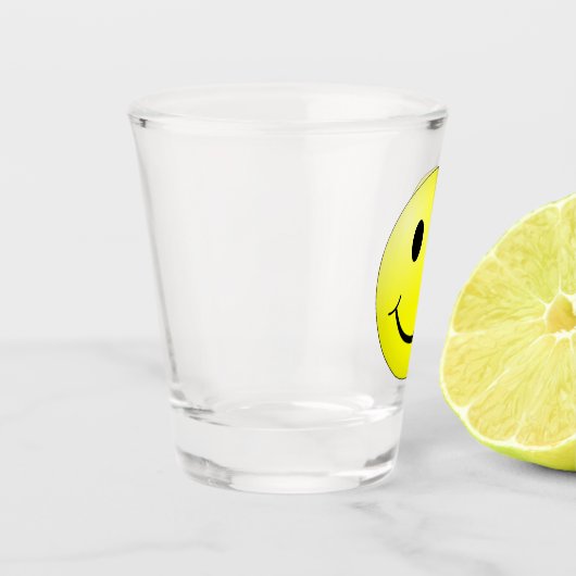 Lächelndes Gesicht Schnapsglas (Links)