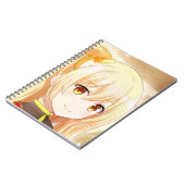 Lächelndes Mädchen mit gelben Augen Anime Manga Notizblock (Linke Seite)