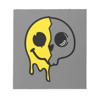 Lächelndes Schädelgesicht Notizblock