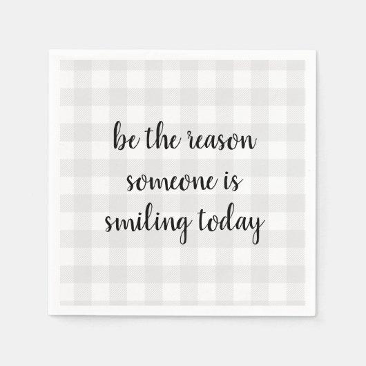 Lächelndes Zitat Gingham Pattern Wreath Serviette (Vorderseite)