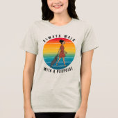 LACHEN SIE IMMER MIT EINEM SCHWEINWAL Tri-Blend SHIRT (Vorderseite)