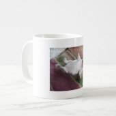 Lachender Bulldoggen-Welpe Kaffeetasse (Vorderseite Links)
