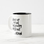 Lächerlich herrliche Zwei-Tone-Tasse Zweifarbige Tasse (Vorderseite Links)