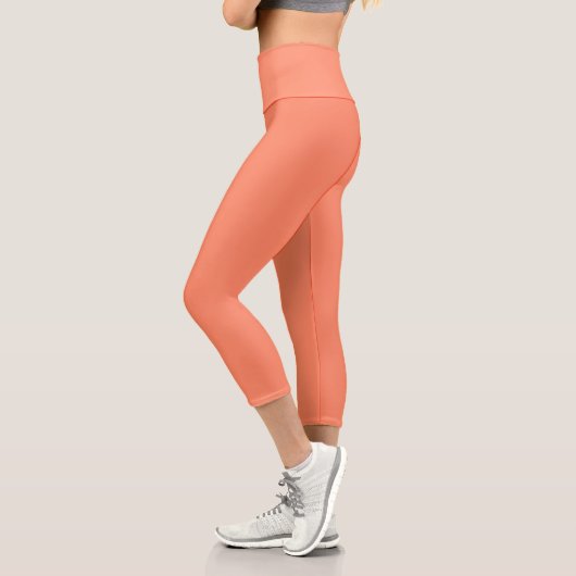 Lachs Rosa Farbe | Trendfarbe Capri Leggings (Links)