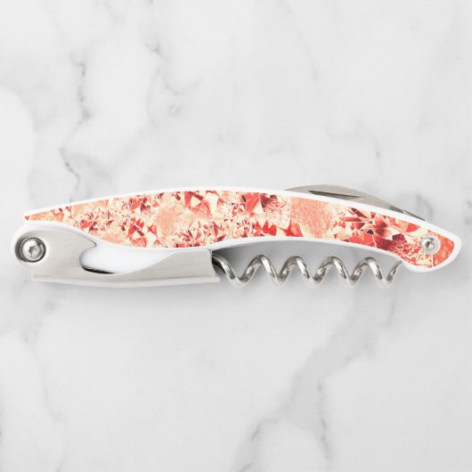 Lachs zu Korallen mit leuchtenden und verdrehten Kellnermesser (Vorderseite)