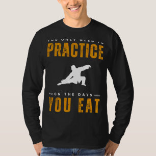 Lachte mit Tai Chi Practice T-Shirt Fin