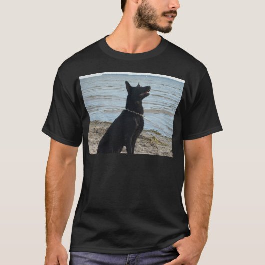 Lack-schwarzer Schäferhund T-Shirt (Vorderseite)