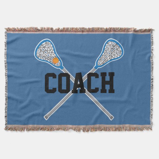 Lacrosse-Trainer trägt umfassendes Geschenk zur Decke (Vorderseite)
