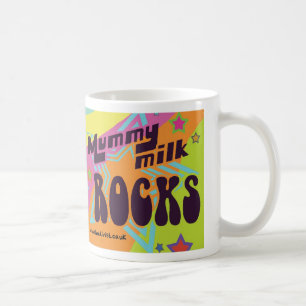 Lactivist Mama-Milch schaukelt Tasse