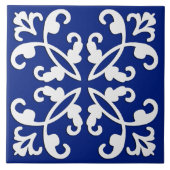 Lacy cutwork - weiß über lapblau fliese (Vorderseite)