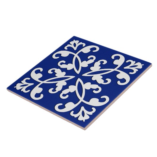 Lacy cutwork - weiß über lapblau fliese (Seite)