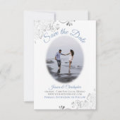 Lacy Silver Dusty Blue on White Oval Foto Wedding Save The Date (Vorderseite)