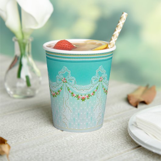 Lacy Swags Bow Know Knots Rose Garlands Blumenhoch Pappbecher (In Situ)