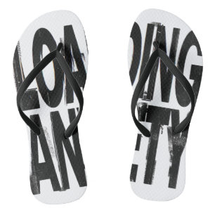 Ladeangst Glitch Brutalistische Typografie Desi Badesandalen