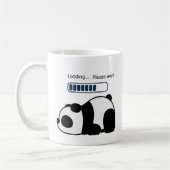 Laden Sie bitte warten Sie Funny Panda Zitat Kaffeetasse (Links)