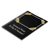 Laden Sie ein Foto hoch und fügen Sie eine benutze Notizblock (Linke Seite)