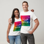 Laden Sie Ihr eigenes Logo oder Foto hier elegant  T-Shirt (Unisex)